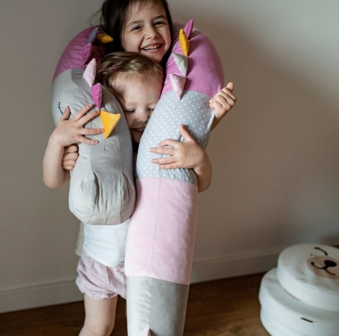 Dream Dragon Smoczyca przytulanka, ochraniacz do łóżeczka Różowa