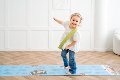 Mata Animacyjna Skaczące Stópki 50x300 cm ZIMA